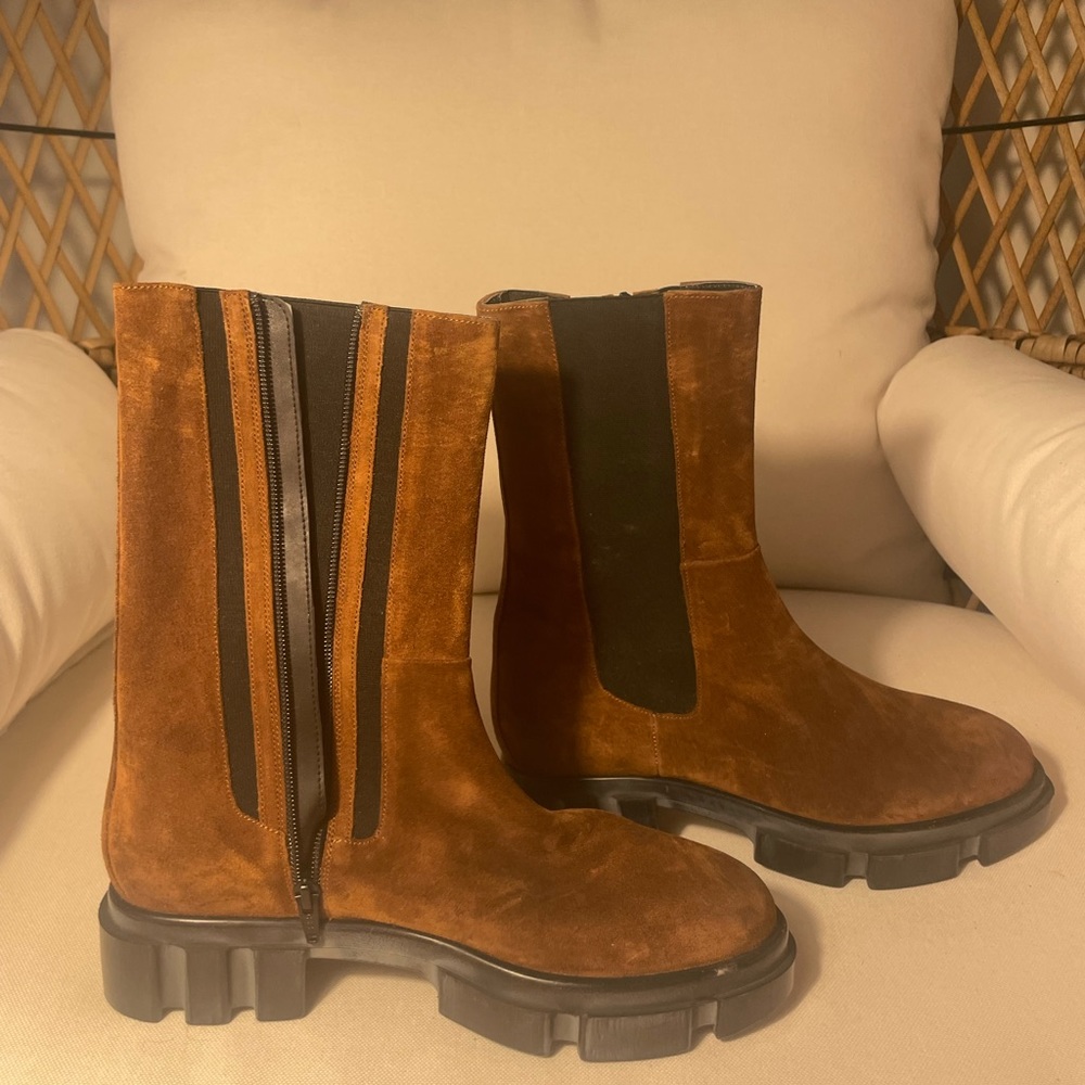 Free people chunky Chelsea platform ankle boot bootie size 40 size 9 womens